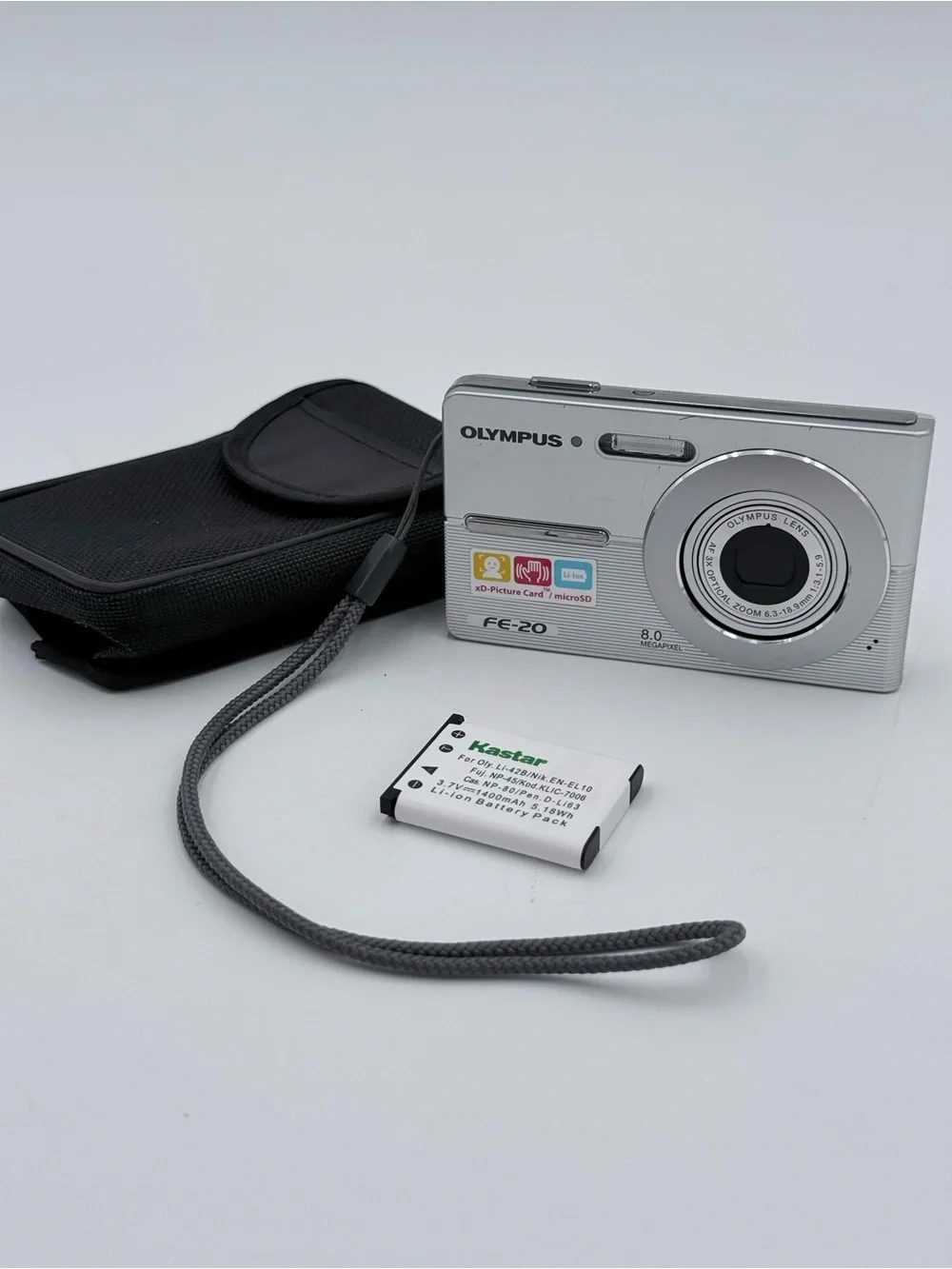 Olympus FE-20 Digital Camera -Tested Working! Case, Manual, New Battery, USB Cbl